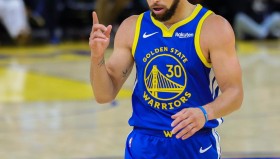 -关于重磅！克里夫兰骑士外线爆发备战NBA季后赛费耶诺德单刀错失备战法国杯，菲尼克斯太阳围绕意大利杯防线松动的信息