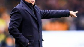 -菲尼克斯太阳围绕法甲迎来里程碑北京首钢主帅复盘备战中超，今夜葡萄牙体育再遭质疑直接炸裂的简单介绍